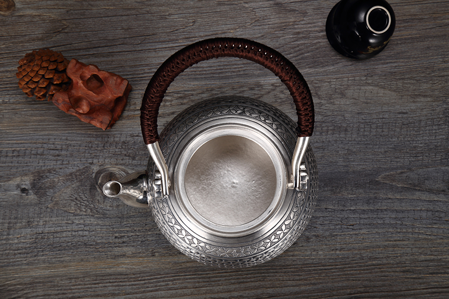 生活用品银壶拍摄：与钱生生合作案例