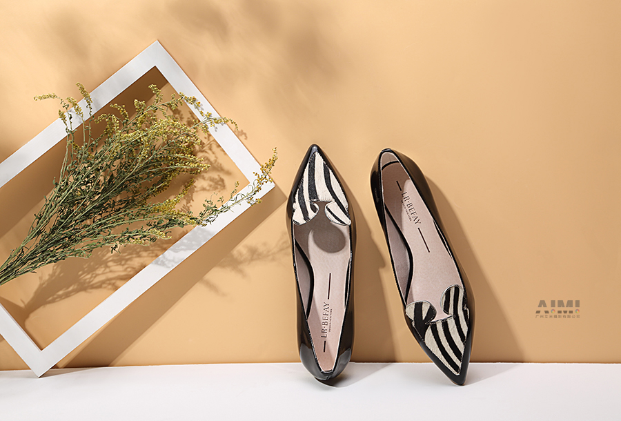 女鞋场景定制拍摄：与LR．BEFAY/左右缤纷合作案例