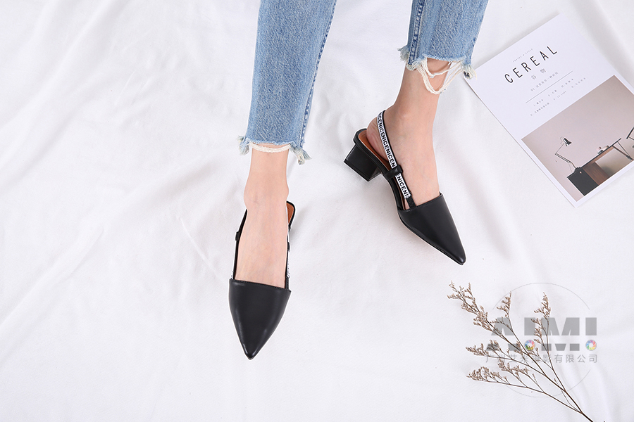 女鞋模特拍摄：与YIXIN合作案例