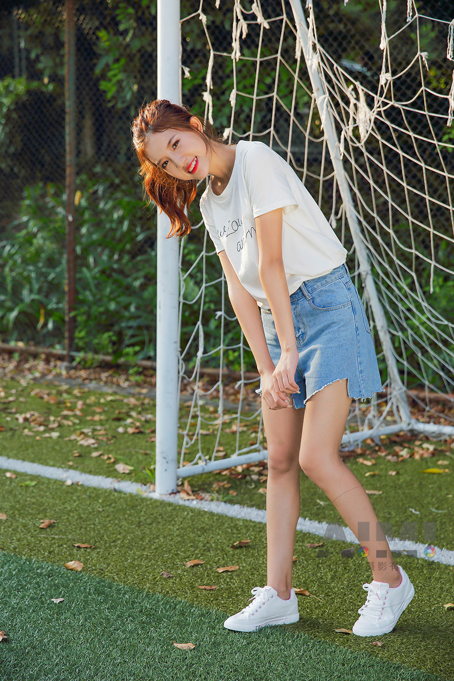 模特拍摄女鞋：与人本合作案例