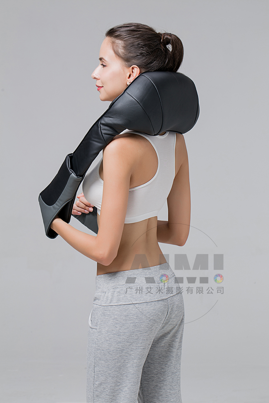 按摩器 外模拍摄模特摄影