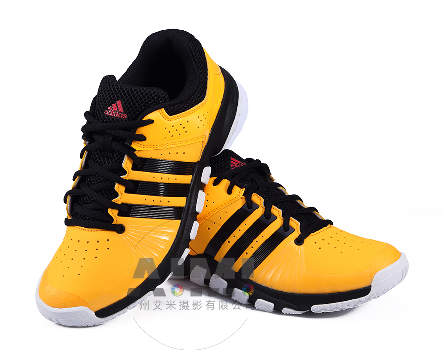 Shoe Photography:与阿迪达斯合作案例