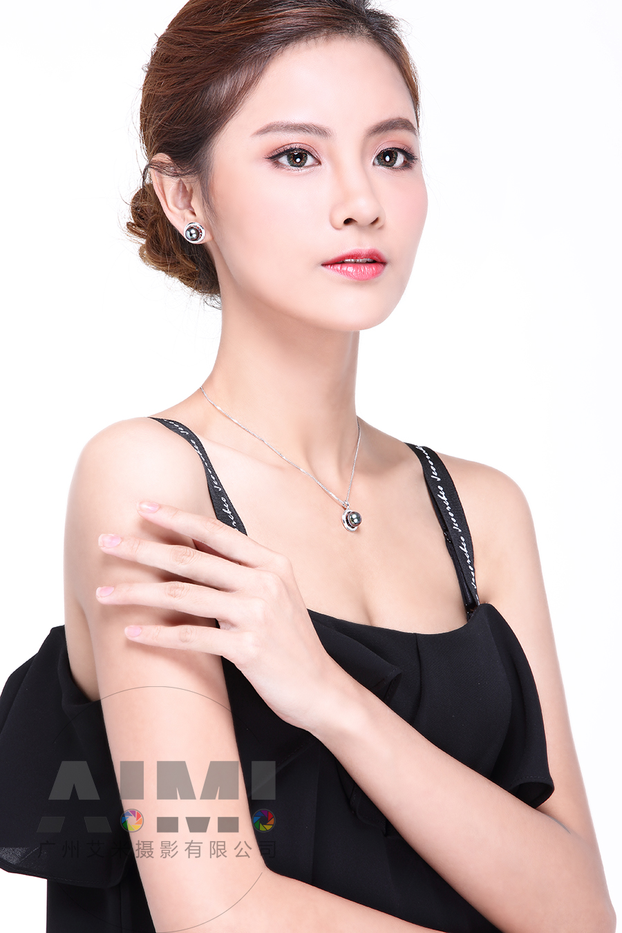 耳环首饰模特摄影 白底模特拍摄