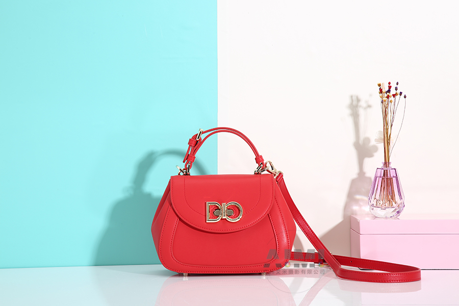 Women's Bags Photography:与金路达合作案例