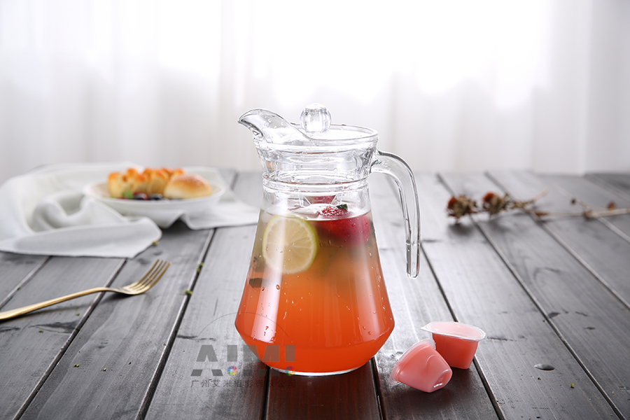 杯子场景摄影 玻璃杯白底场景拍摄