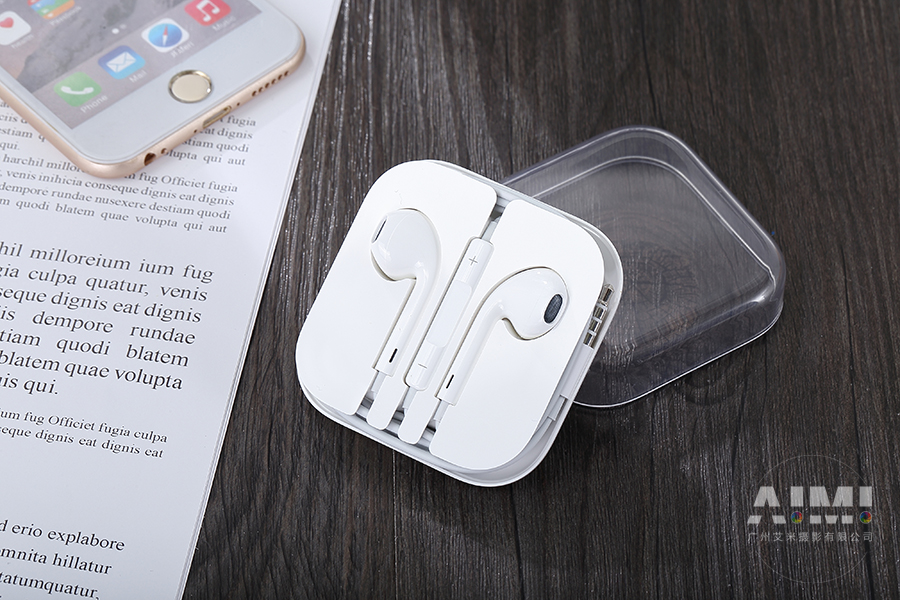 耳机拍照:与iPhone耳机合作案例