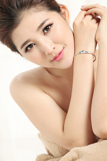 E-commerce bracelet product photography brand jewelry accessories photography Guangzhou model photog