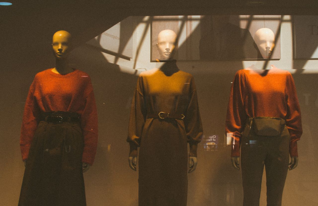 10个时尚<a href=https://www.airmie.cn/shijuesheying/fuzhuang/nvzhuangsheying/ target=_blank class=infotextkey>女装拍摄</a>技巧