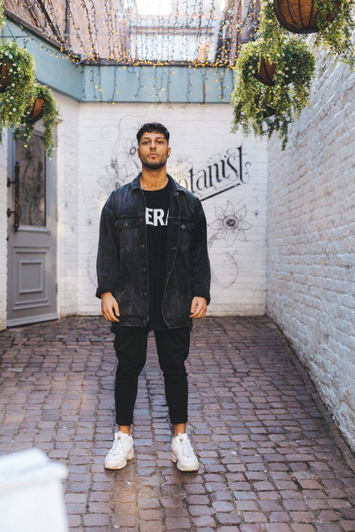 服装拍摄前应考虑如何展示